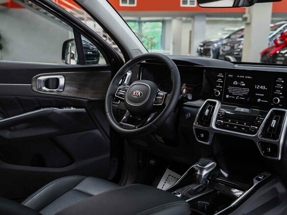 2021 Kia Sorento IV, чёрный, 3150000 рублей - вид 11