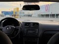 2015 Volkswagen Polo V Рестайлинг, коричневый, 900000 рублей - вид 9