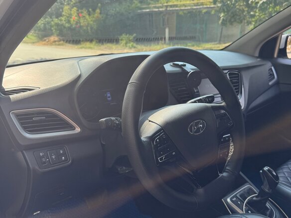 2017 Hyundai Solaris II, белый - вид 5