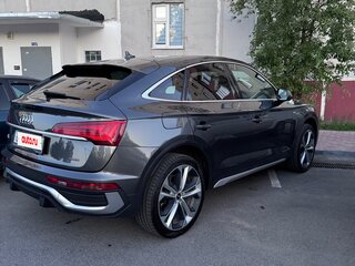 2021 Audi Q5 Sportback 45 TFSI I (FY), серый, 5000000 рублей, вид 3