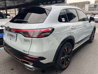 2023 Honda HR-V III, белый, 3859991 рублей, вид 4