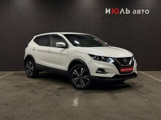 2021 Nissan Qashqai II Рестайлинг, белый, 1820000 рублей, вид 3