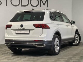 2021 Volkswagen Tiguan II Рестайлинг, белый, 3055000 рублей, вид 2