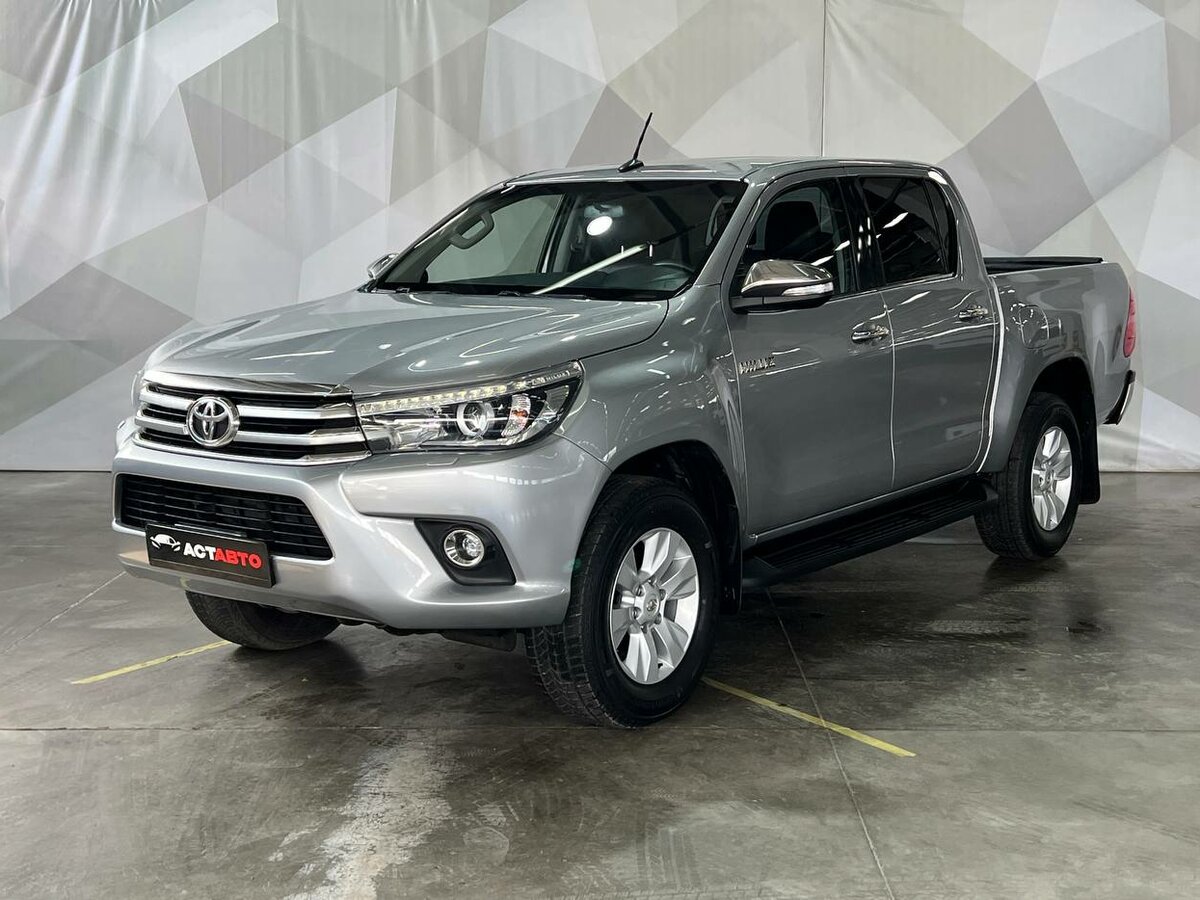 Открыть фотографии: Toyota Hilux VIII