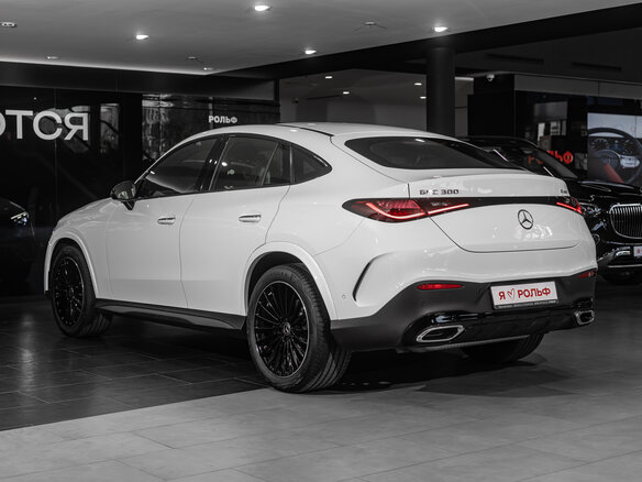 2026 Mercedes-Benz GLC Coupe 300 II (C254), белый, 9790000 рублей - вид 5