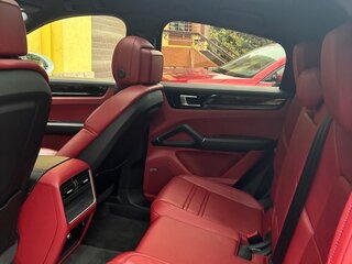 2020 Porsche Cayenne Coupé III, белый, 7100000 рублей, вид 3