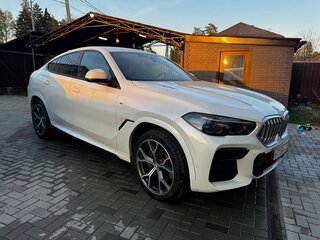 2021 BMW X6 30d III (G06), белый, 8300000 рублей, вид 5