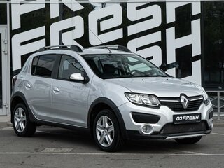 2015 Renault Sandero Stepway II, серебристый, 770000 рублей, вид 1