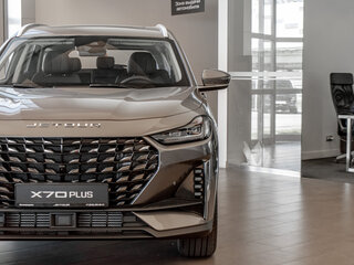 2026 Jetour X70+ I Рестайлинг, серый, 3099000 рублей, вид 2