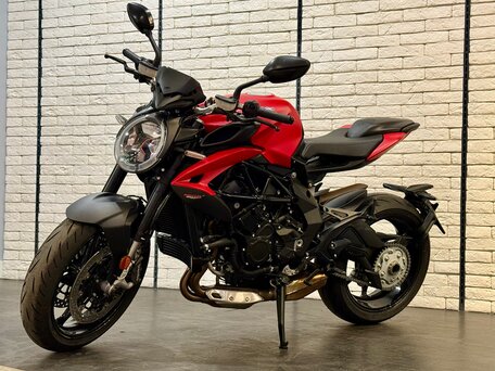 2026 MV Agusta Brutale 800, красный, 1737000 рублей, вид 4