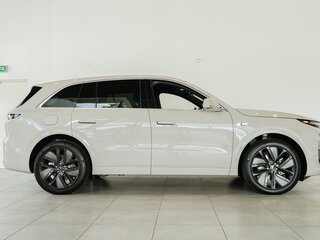 2025 Li Auto (Lixiang) L6 I, серебристый, 6700000 рублей, вид 5