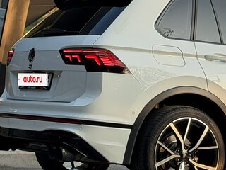 2021 Volkswagen Tiguan II Рестайлинг, белый, 3750000 рублей, вид 4
