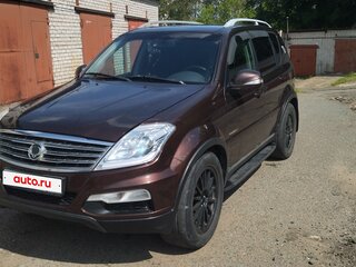 2013 SsangYong Rexton III, коричневый, 1300000 рублей, вид 3