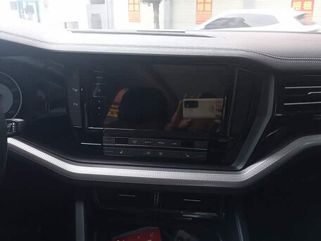 2023 Volkswagen Touareg III, чёрный, 5565173 рублей, вид 5