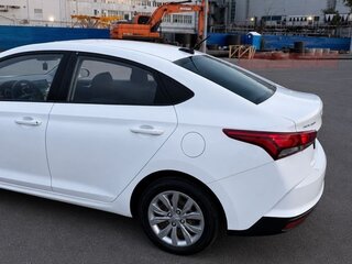 2020 Hyundai Solaris II Рестайлинг, белый, 1180000 рублей, вид 3