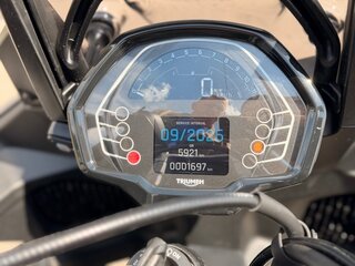 2023 Triumph Tiger Sport 660, серебристый, 969000 рублей, вид 3