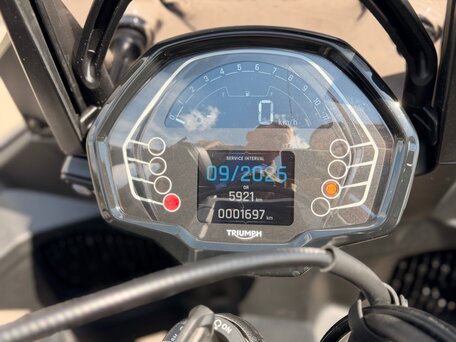 2023 Triumph Tiger Sport 660, серебристый, 999000 рублей, вид 3
