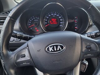 2011 Kia Rio 4-speed III, серый, 725000 рублей, вид 4