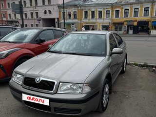 2008 Skoda Octavia I (A4) Рестайлинг, серый, 400000 рублей, вид 1