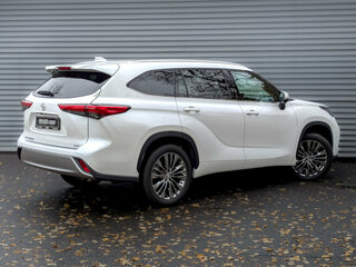 2025 Toyota Highlander IV (XU70), белый, 5200000 рублей, вид 5