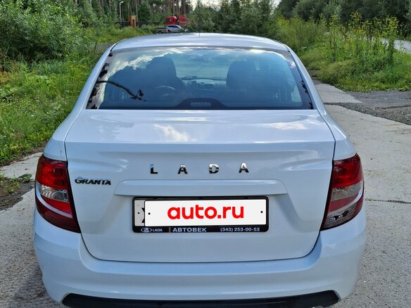 2024 Lada (ВАЗ) Granta I Рестайлинг, белый, 650000 рублей - вид 3