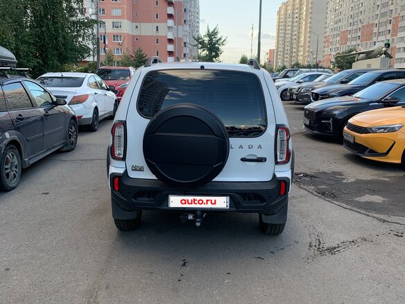 2025 Lada (ВАЗ) Niva Travel I Рестайлинг, белый, 1425000 рублей - вид 2