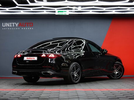 2025 Mercedes-Benz E-Класс 300 VI (W214, S214), чёрный, 8350000 рублей, вид 4