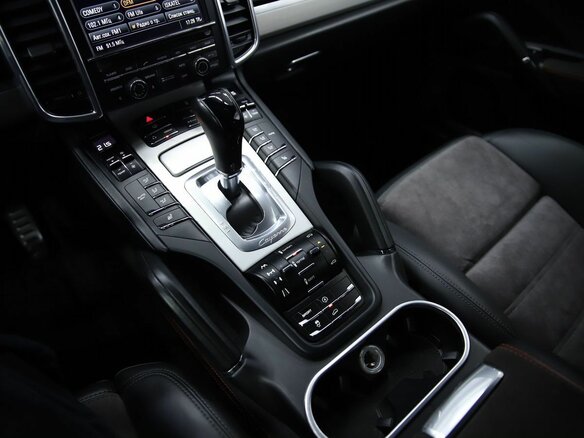 2012 Porsche Cayenne GTS II (958), чёрный - вид 13