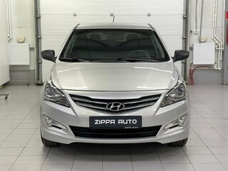 2014 Hyundai Solaris I Рестайлинг, серебристый, 999000 рублей, вид 2