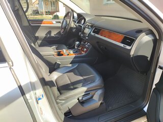 2014 Volkswagen Touareg II Рестайлинг, серый, 2350000 рублей, вид 4
