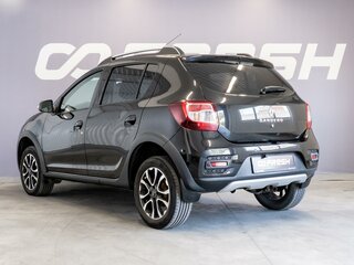 2021 Renault Sandero Stepway II Рестайлинг, чёрный, 1335000 рублей, вид 2