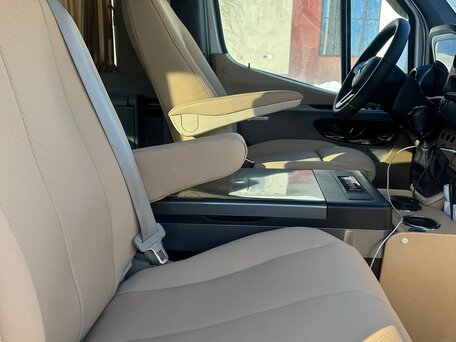 2019 Mercedes-Benz Sprinter, белый, 4000000 рублей, вид 5