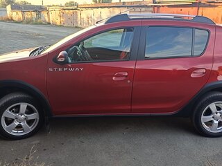 2016 Renault Sandero Stepway II, красный, 1190000 рублей, вид 5