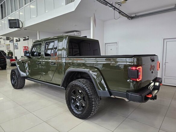 2023 Jeep Gladiator II (JT), зелёный, 4899000 рублей - вид 6