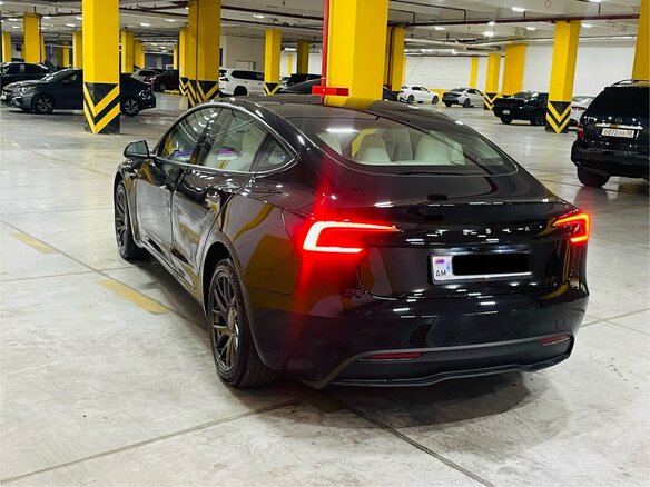 2024 Tesla Model 3 Long Range RWD I Рестайлинг, чёрный, 4900000 рублей - вид 7