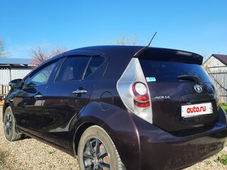 2014 Toyota Aqua I, коричневый, 750000 рублей, вид 4