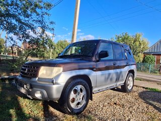1999 Mitsubishi Pajero iO, коричневый, 390000 рублей, вид 1