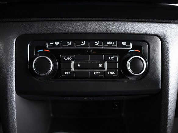 2013 Volkswagen Amarok I, чёрный - вид 14