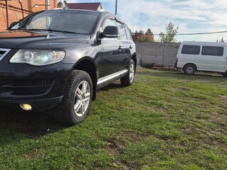 2008 Volkswagen Touareg I Рестайлинг, чёрный, 1259999 рублей, вид 5