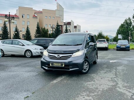 Honda Freed I Рестайлинг