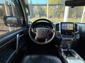 2015 Toyota Land Cruiser 200 Series Рестайлинг 2, чёрный, 4599000 рублей - вид 10