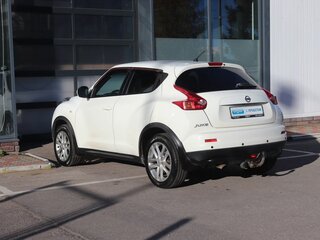 2011 Nissan Juke I, белый, 1005000 рублей, вид 3