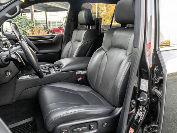 2019 Lexus LX 570 III Рестайлинг 2, чёрный, 6500000 рублей - вид 20