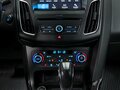 2017 Ford Focus III Рестайлинг, серый, 850000 рублей - вид 11