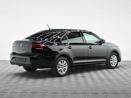 2021 Volkswagen Polo VI, чёрный, 1575000 рублей, вид 4