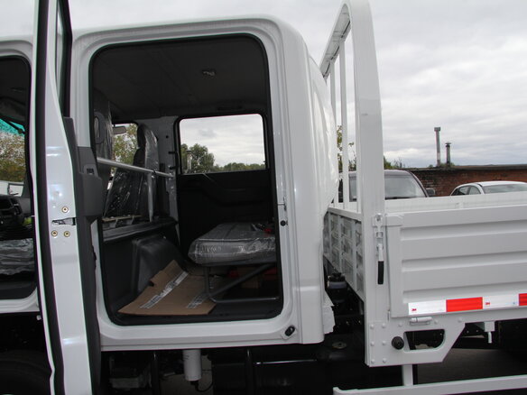 2026 Isuzu Elf (N-series), белый, 5000000 рублей - вид 18