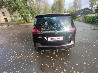 2013 Opel Zafira C, коричневый, 650000 рублей, вид 4