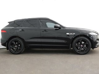 2018 Jaguar F-Pace I, чёрный, 3200000 рублей, вид 3