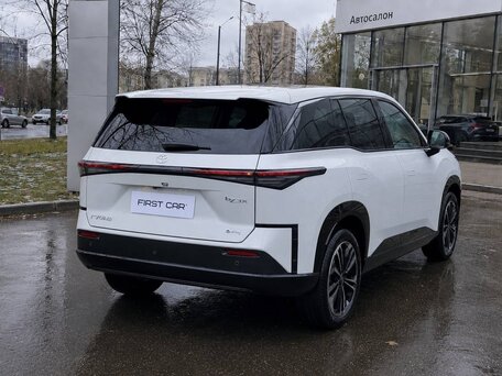 2026 Toyota bZ3X 58.3 kWh, белый, 2729512 рублей, вид 4
