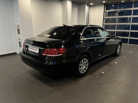2014 Mercedes-Benz E-Класс 200 IV (W212, S212, C207) Рестайлинг, чёрный, 1815000 рублей, вид 3